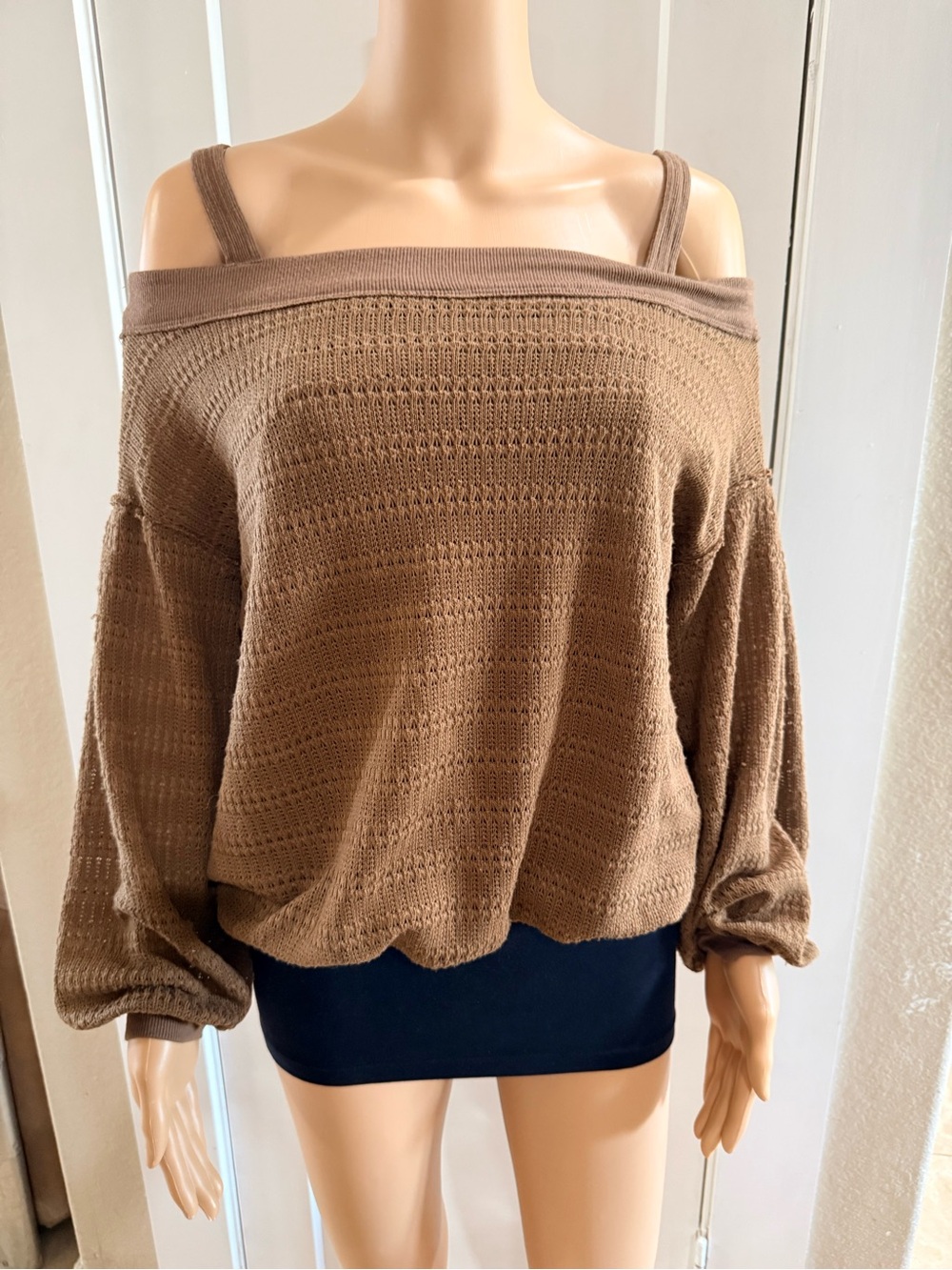 Free People Sistine Hacci Off The Shoulder Brown Sweater Size S/P
